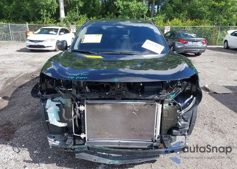 2025 Nissan Kicks Sv Intelligent Awd from USA, damaged, VIN 3N8AP6CB7SL341521